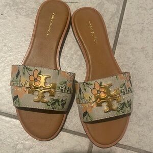 6.5 Slippers Tory Burch